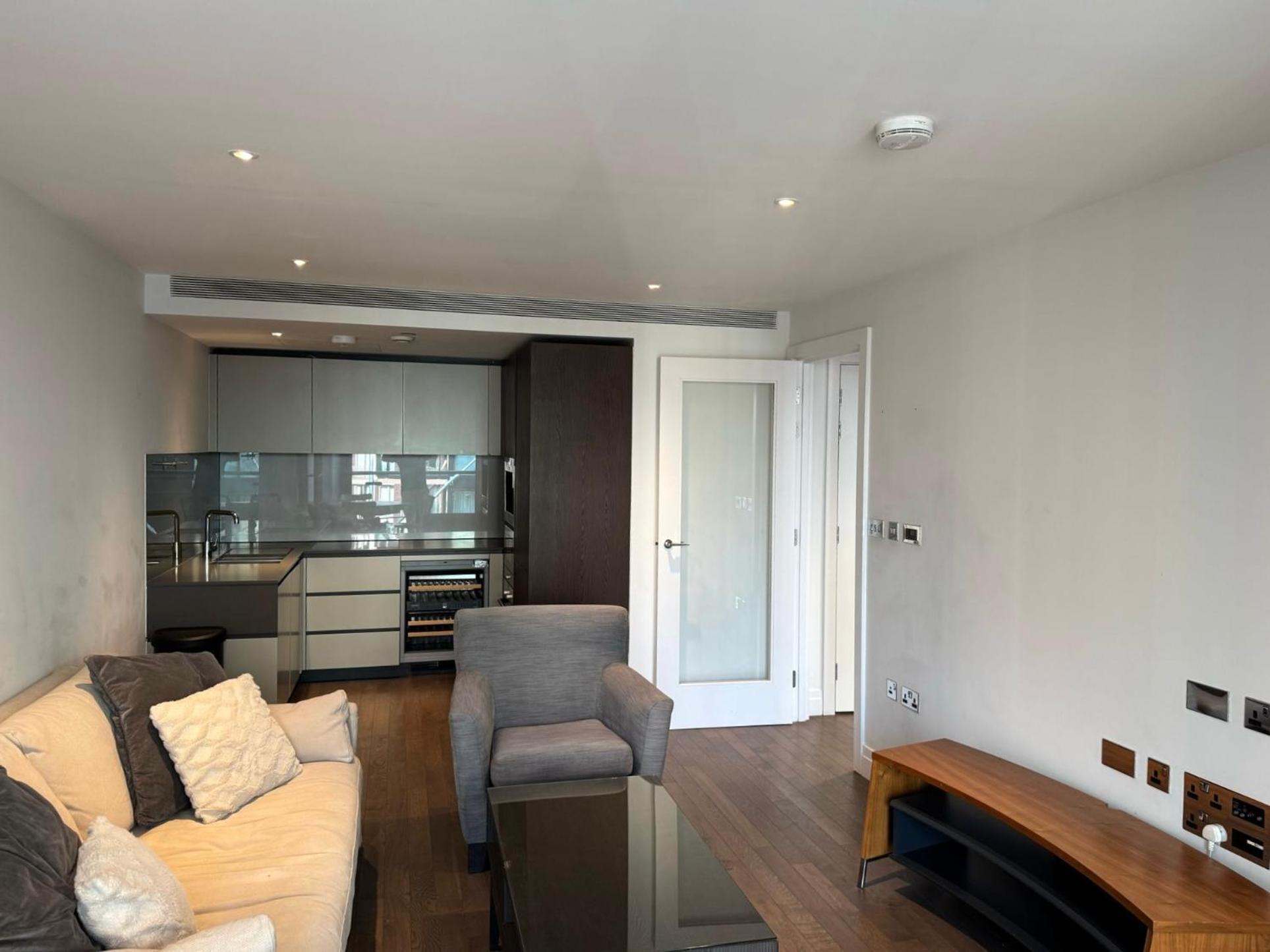 2 Bed Flat Big Ben View Lägenhet London Exteriör bild