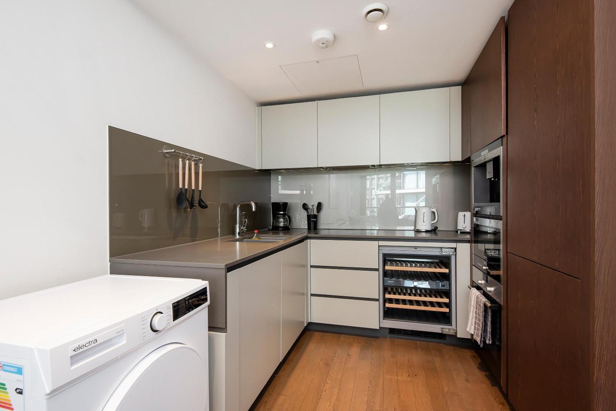 2 Bed Flat Big Ben View Lägenhet London Exteriör bild